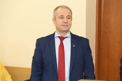 (photo: PAVEL PLOTNIKOV)